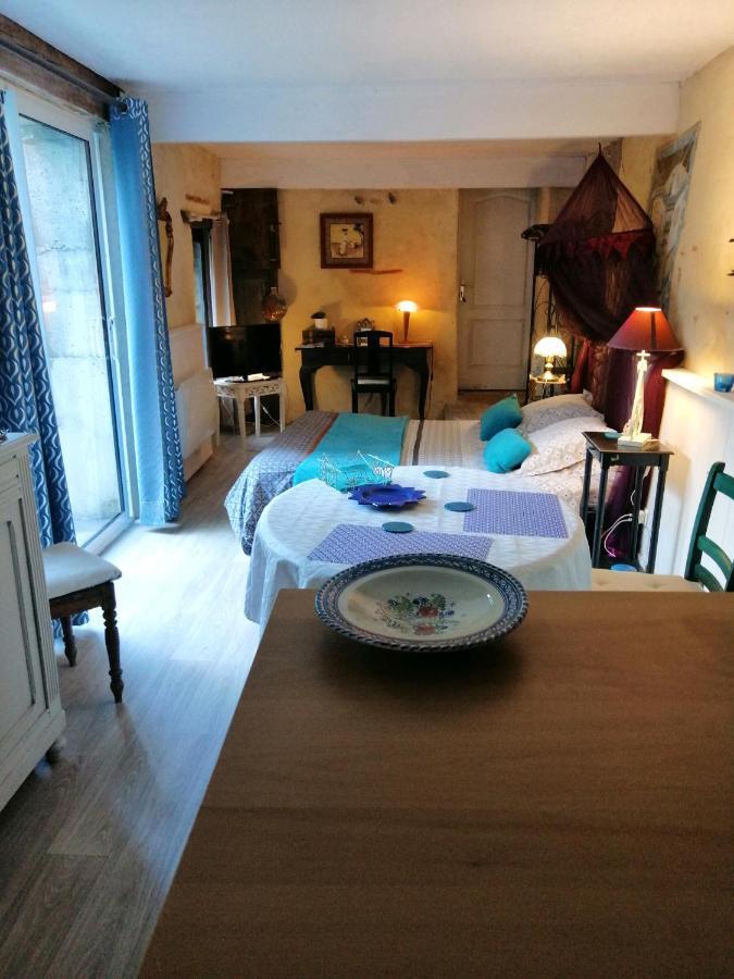 les 2 studios indépendants du clos de l'Ange Rieux  Exterior foto