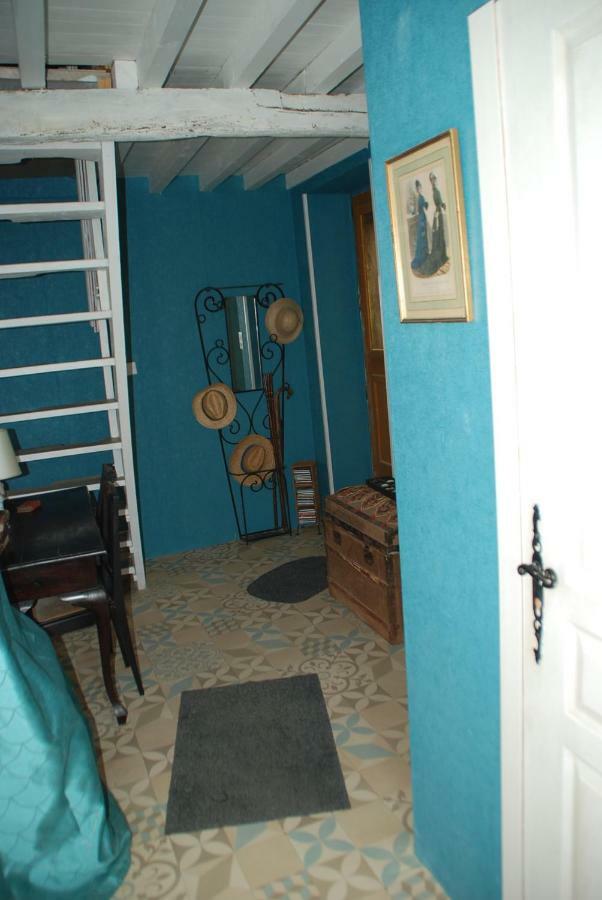 les 2 studios indépendants du clos de l'Ange Rieux  Exterior foto